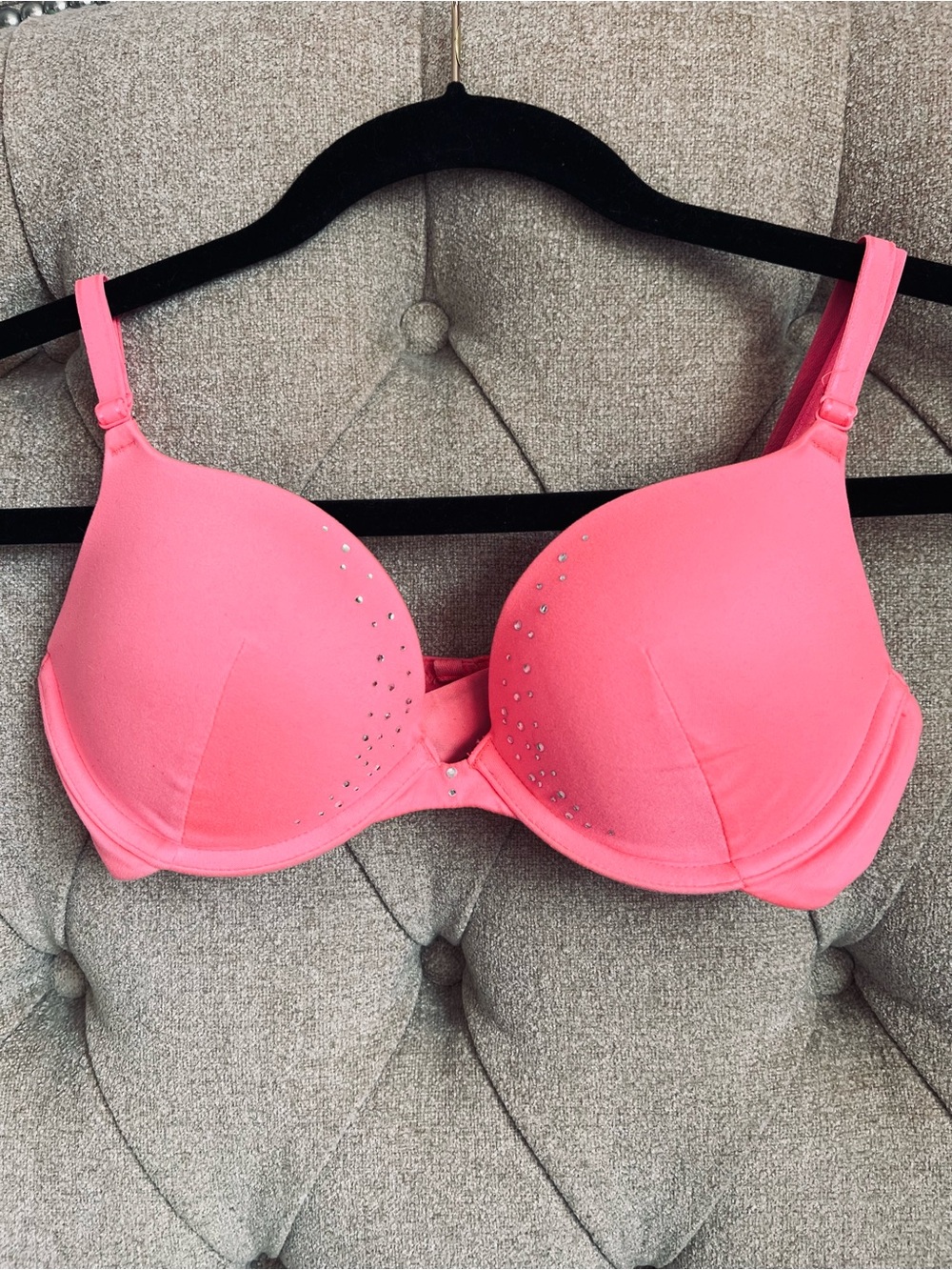 Betsey Johnson Cute extra padded convertible hot pink bra 32C adds 2 cup sizes